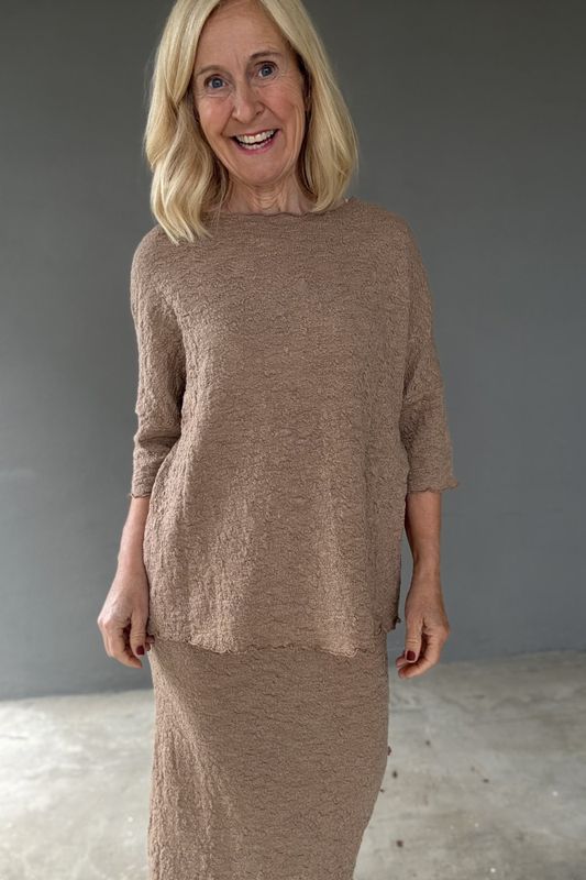 By basics 4506, genser i bubble wool med kortere arm.