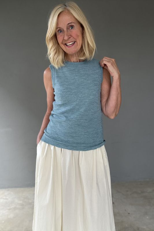 2007 By basics vest / topp