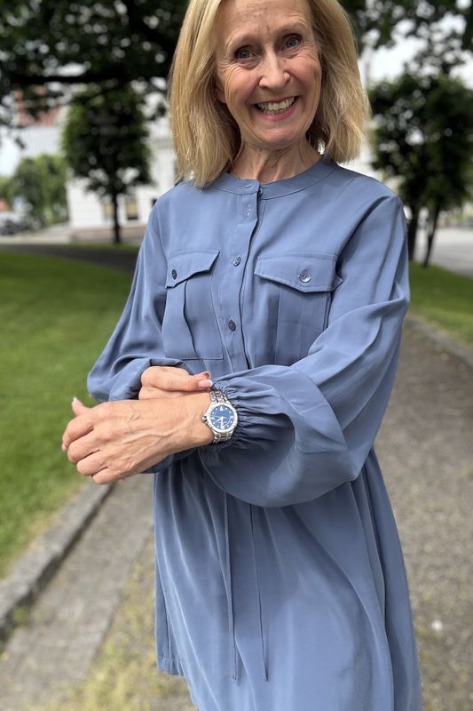 Mw Franco kjole i flott kvalitet.